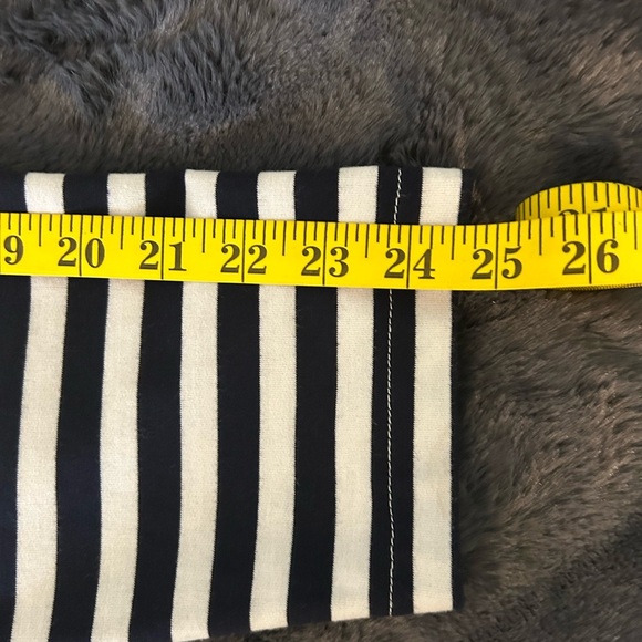 Bobeau Striped Dark Navy and White Cardigan with Gold Buttons Size 1X - Picture 10 of 10